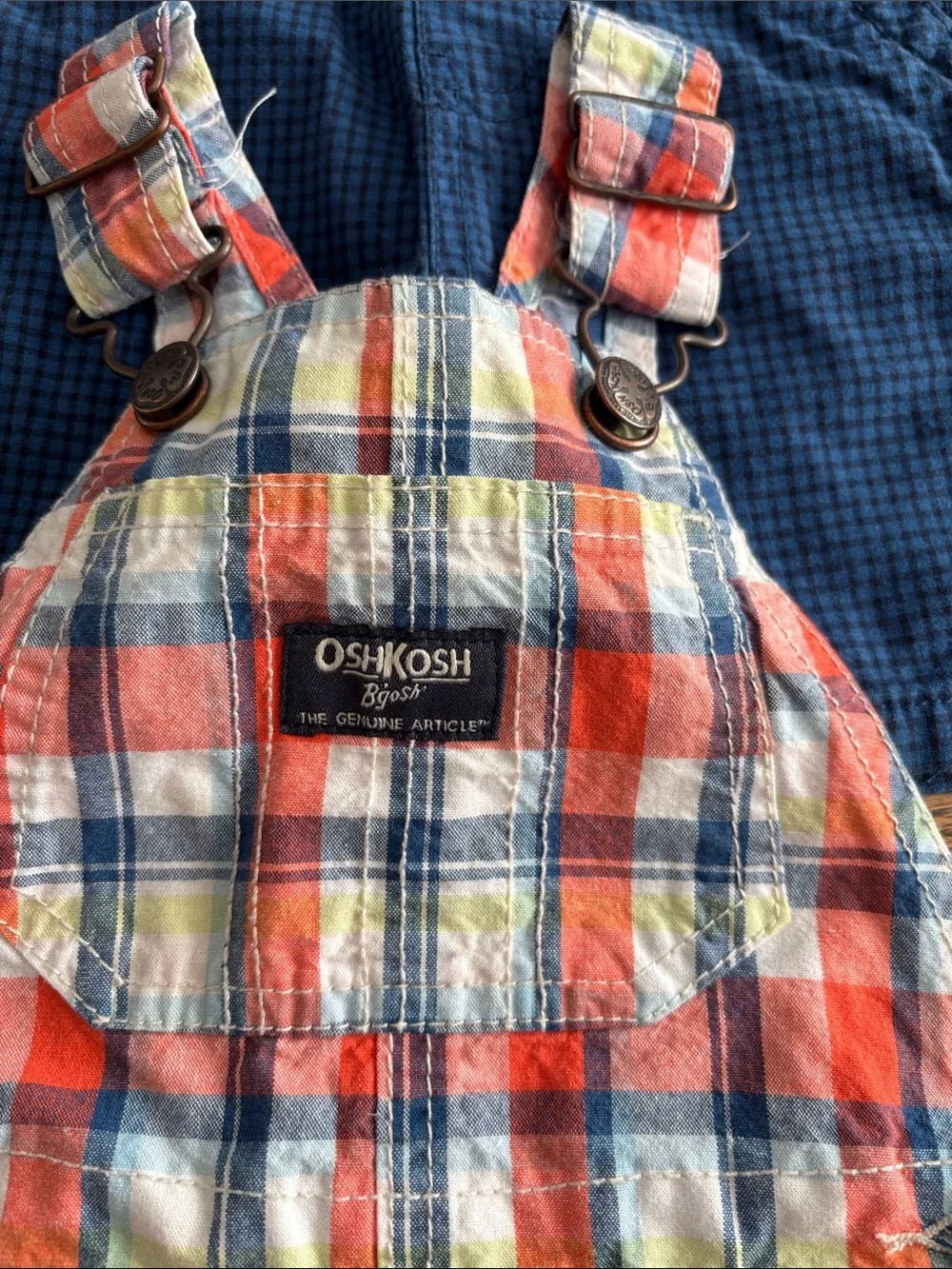 OshKosh B'gosh Plaid and Checkered Overall Shorts size 12 M Great Condition! - Picture 2 of 9